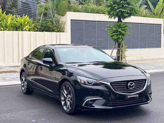 Xe Mazda 6 Premium năm 2019, màu đen chính chủ, 825 triệu