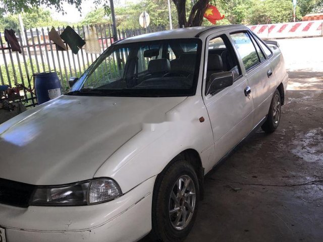 Cần bán Daewoo Cielo năm sản xuất 1996, màu trắng