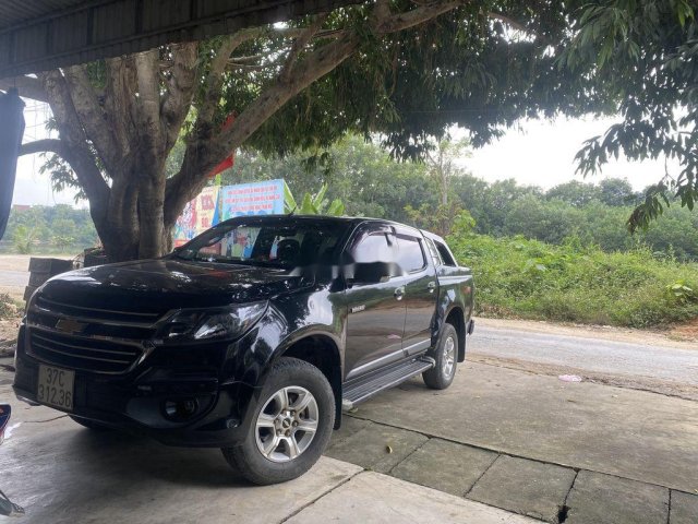 Bán Chevrolet Colorado năm 2016, màu đen, xe nhập, đăng ký lần đầu 2017