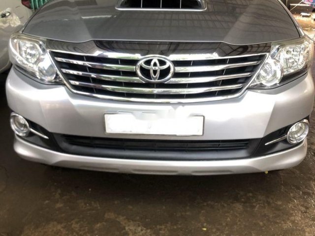 Bán Toyota Fortuner 2015, màu xám xe gia đình, 680tr0