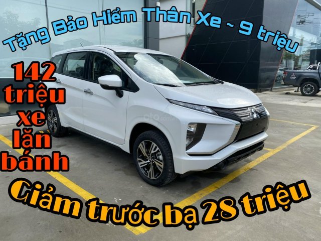 Bán Mitsubishi Xpander giảm trước bạ tặng bảo hiểm giá rẻ nhất0