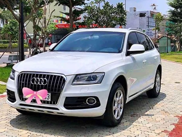 Bán Audi Q5 năm 2013, màu trắng, nhập khẩu nguyên chiếc còn mới0