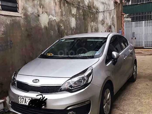 Bán Kia Rio năm sản xuất 2015, màu bạc, nhập khẩu còn mới