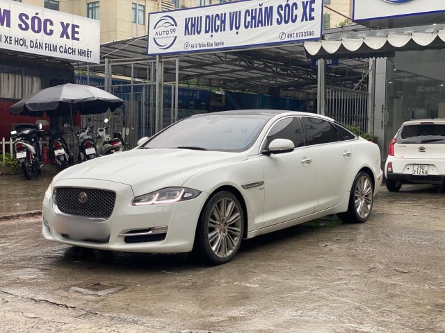 [Góc siêu phẩm] Jaguar XJL Portfolio model 2017 siêu hiếm- full option - siêu phẩm báo đốm