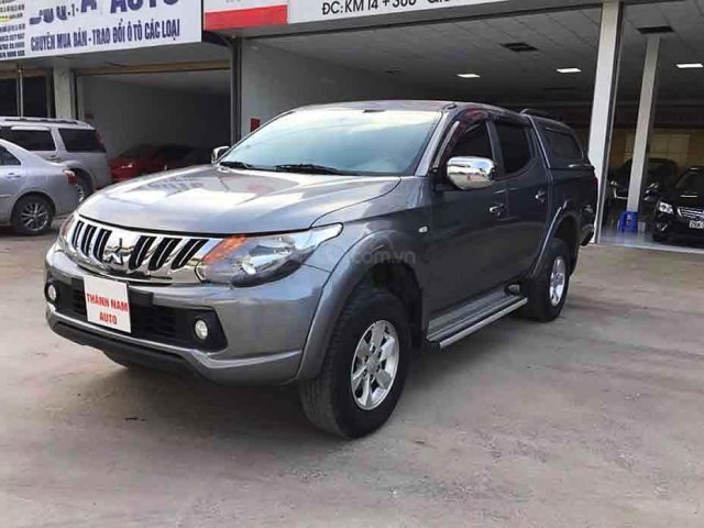 Bán xe Mitsubishi Triton năm sản xuất 2015, màu xám, nhập khẩu nguyên chiếc còn mới giá cạnh tranh0