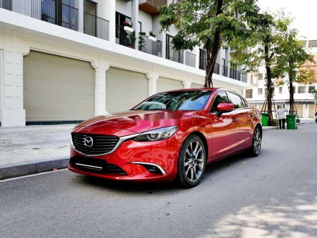 Xe Mazda 6 2.5 Premium đời 2018, màu đỏ