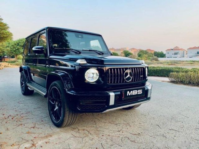 Cần bán xe Mercedes G class sản xuất 2020, màu đen còn mới0