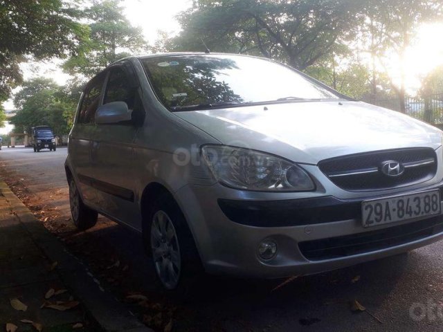 Gia đình cần đổi xe nên bán Hyundai Getz đời 20090