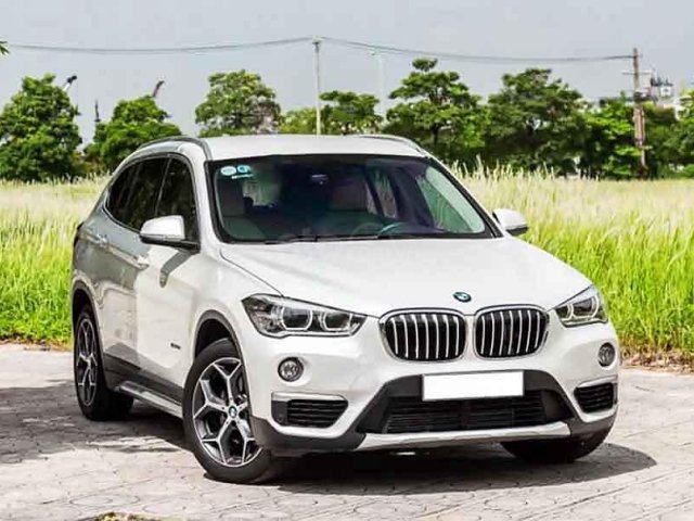 Cần bán xe BMW X1 sản xuất 2018, màu trắng, nhập khẩu0