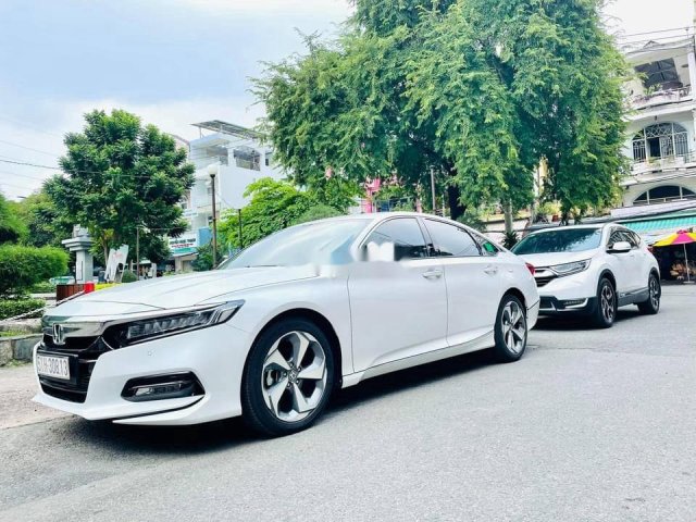 Cần bán Honda Civic năm sản xuất 2020, giá tốt0