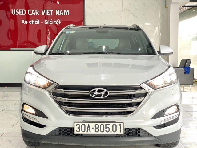 Cần bán gấp Hyundai Tucson sản xuất 2015, xe nhập còn mới0