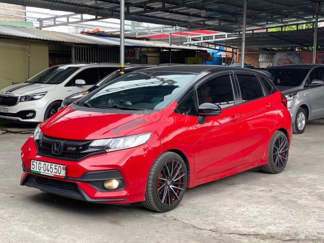 Cần bán xe Honda Jazz đời 2018, màu đỏ0