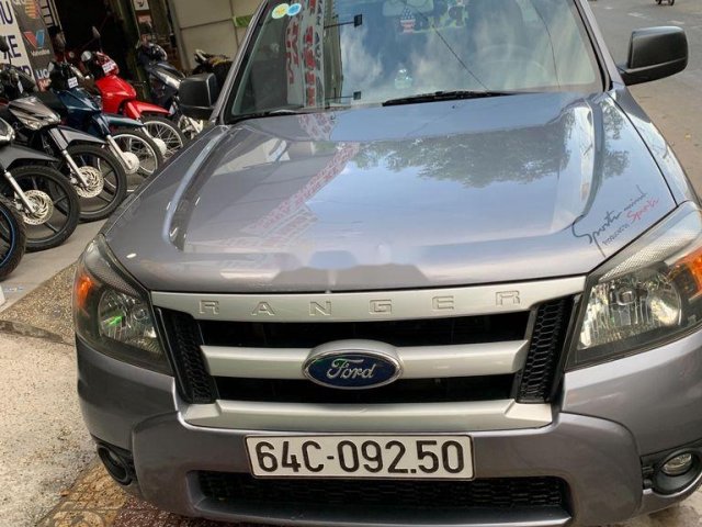 Cần bán xe Ford Ranger đời 2009, màu xám0