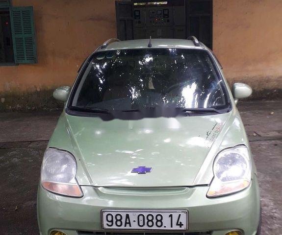 Gia đình bán xe Chevrolet Spark đời 2009, màu xanh0