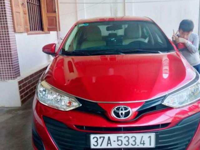 Cần bán lại xe Toyota Vios sản xuất năm 2019, màu đỏ0