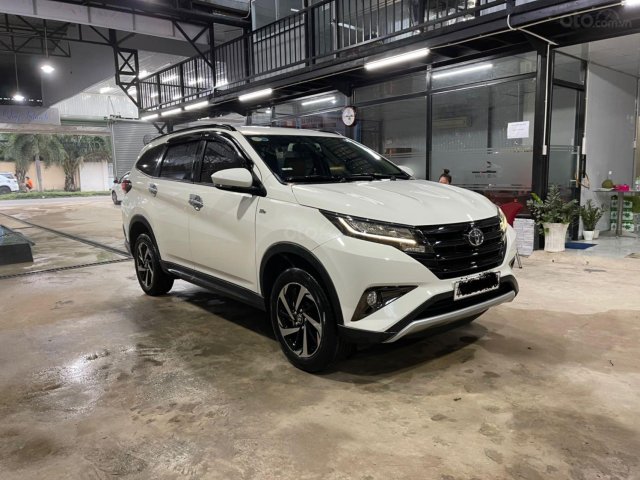 Cần bán lại xe Toyota Rush đăng ký 2019, màu trắng, ít sử dụng, giá 626 triệu đồng