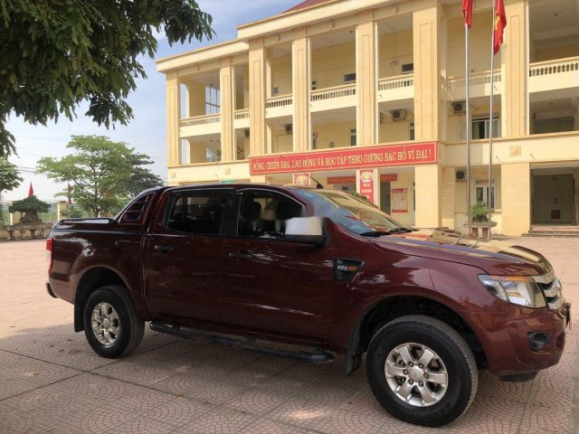 Cần bán lại xe Ford Ranger năm 2014, màu đỏ, nhập khẩu0