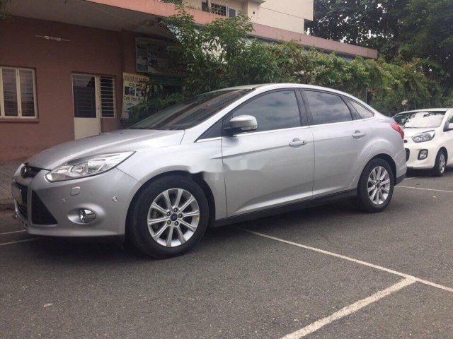 Bán Ford Focus năm 2013 còn mới, giá tốt