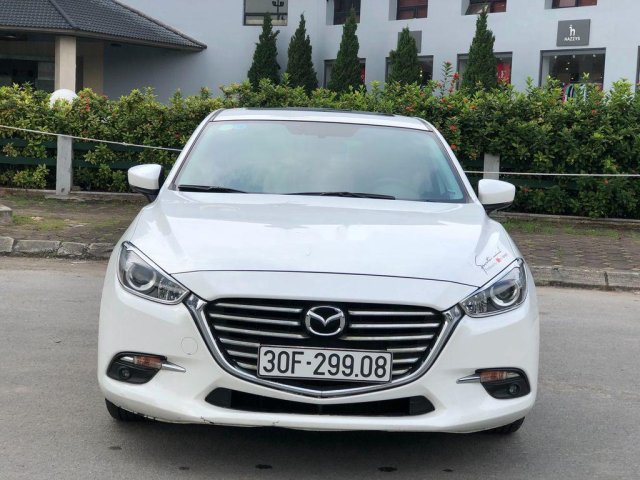 Xe Mazda 3 năm 2017, màu trắng, giá 589tr0