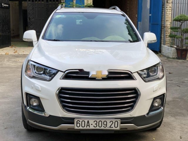 Bán Chevrolet Captiva năm 2016, màu trắng chính chủ 0