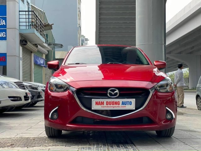 Bán xe Mazda 2 sx 2016 màu đỏ, số tự động, còn mới0