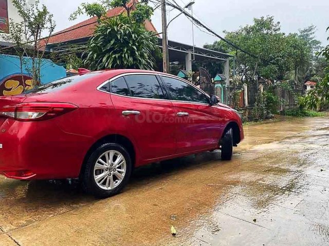 Bán xe Toyota Vios sản xuất năm 2020, màu đỏ còn mới0