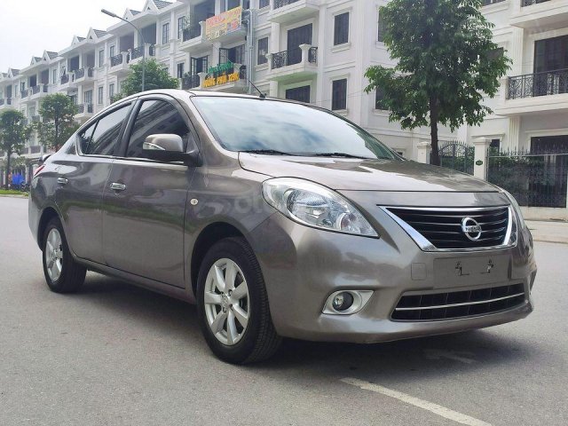 Cần bán xe Nissan Sunny XV 2016, xe nhập0