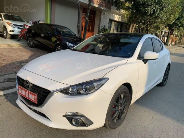 Bán xe Mazda 3 sản xuất năm 2016 xe đẹp, màu trắng