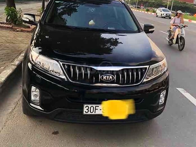 Bán Kia Sorento sản xuất năm 2019, màu đen, chính chủ, 880tr0