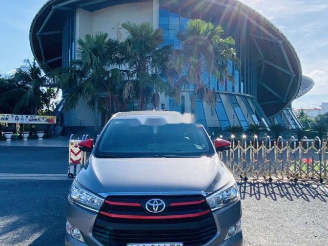 Bán xe Toyota Innova sản xuất năm 2019 ít sử dụng, giá 610tr0