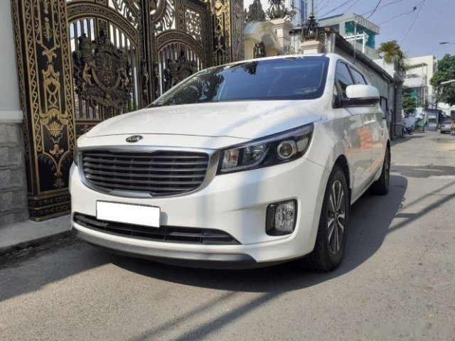 Bán Kia Sedona sản xuất 2018, màu trắng còn mới, 796 triệu0