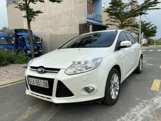 Bán Ford Focus sản xuất năm 2014 còn mới, giá tốt0