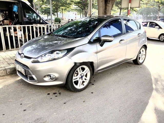 Bán xe Ford Fiesta năm 2013, xe giá thấp, động cơ ổn định 