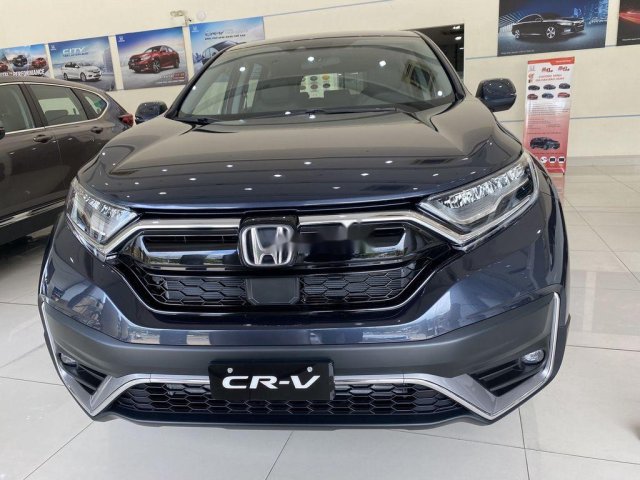 Cần bán Honda CR V sản xuất 2020, xe giá thấp, giao nhanh0