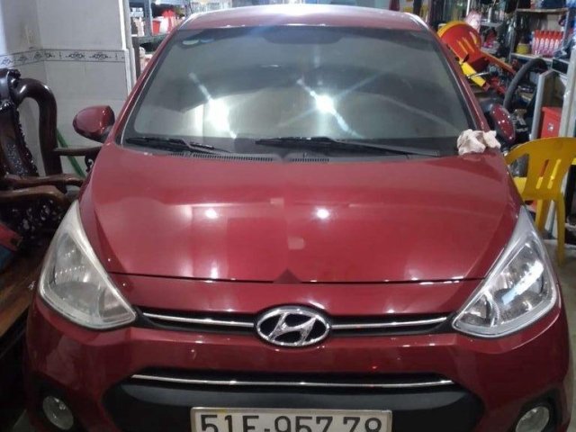 Bán xe Hyundai Grand i10 đời 2016, màu đỏ, nhập khẩu nguyên chiếc chính chủ, 250 triệu0