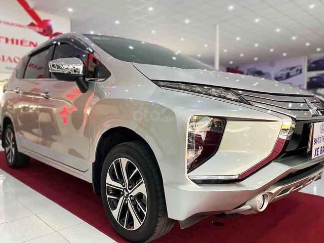 Bán Mitsubishi Xpander sản xuất 2019, màu bạc, nhập khẩu còn mới