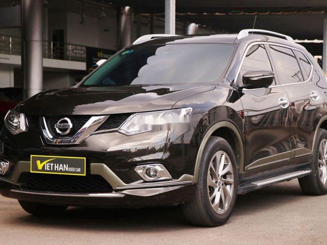 Cần bán gấp Nissan X trail năm sản xuất 2018, màu nâu, 768 triệu0