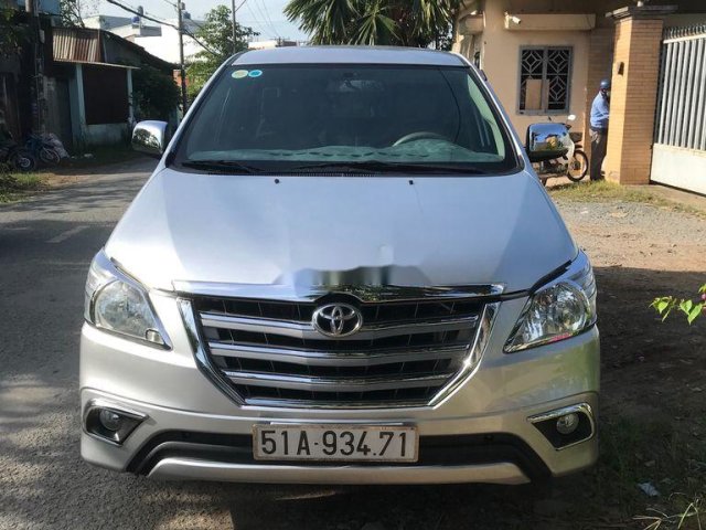 Bán ô tô Toyota Innova năm sản xuất 2014, màu bạc còn mới0