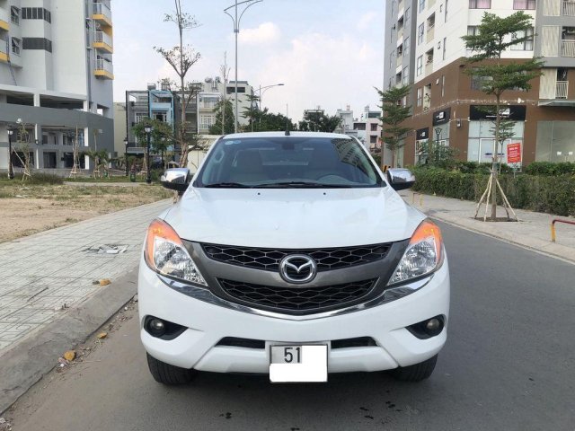 Bán xe Mazda BT 50 sản xuất 2016, màu trắng, xe nhập chính chủ0