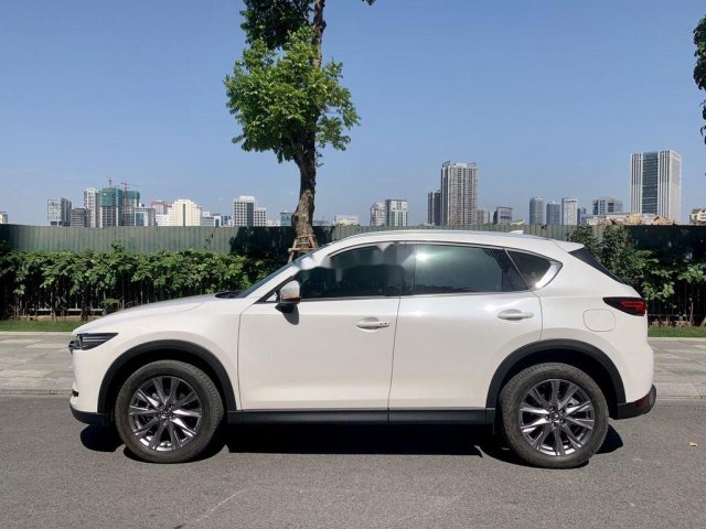 Bán xe Mazda CX 5 sản xuất 2020, màu trắng chính chủ0