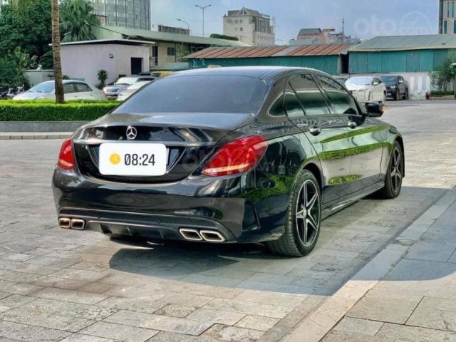 Cần bán xe Mercedes C250 - AMG 2015 màu đen