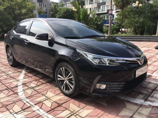 Bán Toyota Corolla Altis 1.8G sản xuất năm 2018, màu đen0