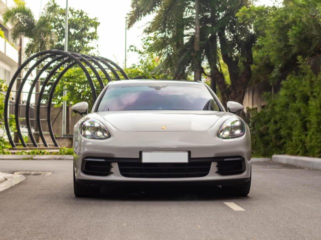 Bán Porsche Panamera 2018 siêu mới, full options, tiết kiệm gần 2 tỷ với xe mới và không phải đợi gần 1 năm sau mới có xe0