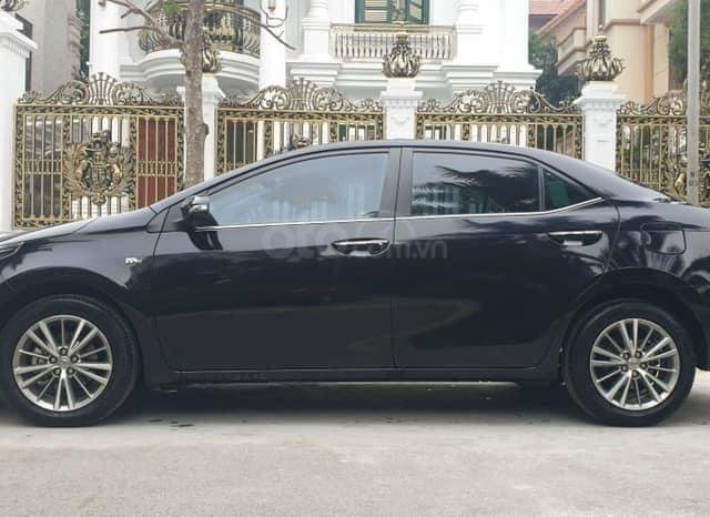 Cần bán Toyota Corolla Altis 1.8 SX 2017, màu đen0