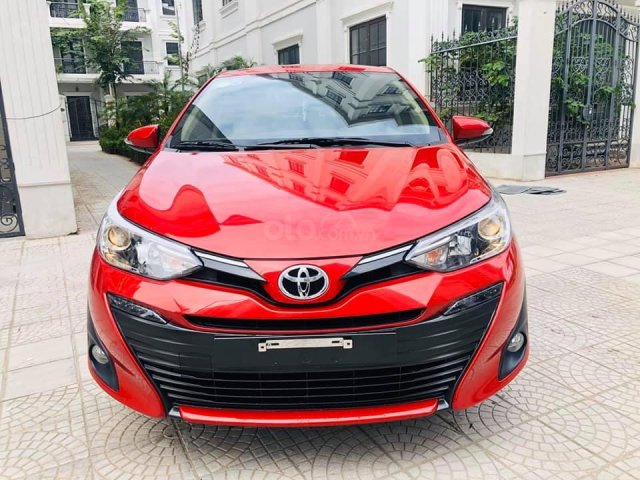 Cần bán nhanh Toyota Vios G 2019 biển TP, màu đỏ0