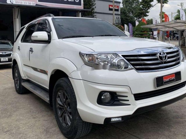 Cần bán Toyota Fortuner sản xuất năm 2016 còn mới0