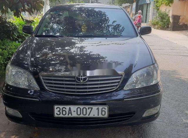 Cần bán gấp Toyota Camry sản xuất năm 2004, màu xanh lam, nhập khẩu chính chủ, giá 320tr