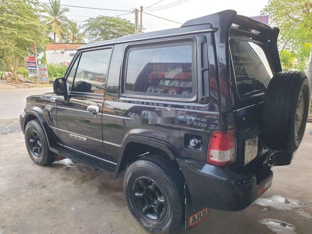 Cần bán Hyundai Galloper năm sản xuất 2003, màu đen0