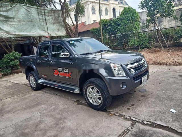 Xe Isuzu Dmax sản xuất 2011, màu xám, nhập khẩu