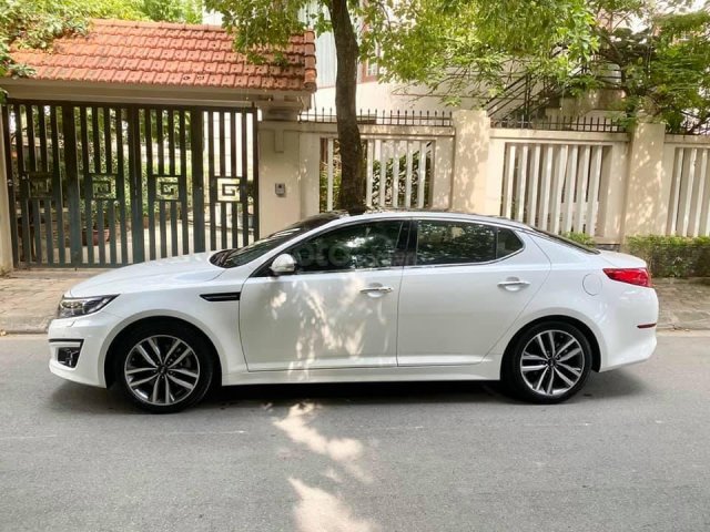 Hỗ trợ mua xe giá thấp với chiếc Kia K5 Optima sản xuất 20140